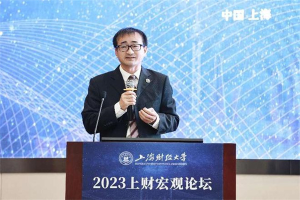 深交所:中国铁塔股份调出港股通名单